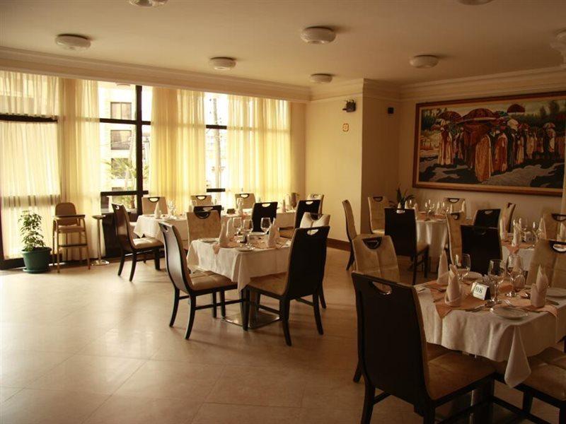 Caravan Hotel Адис Абеба Екстериор снимка
