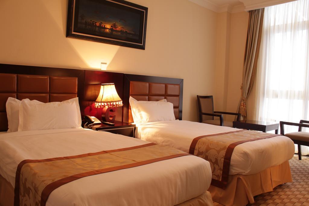 Caravan Hotel Адис Абеба Стая снимка
