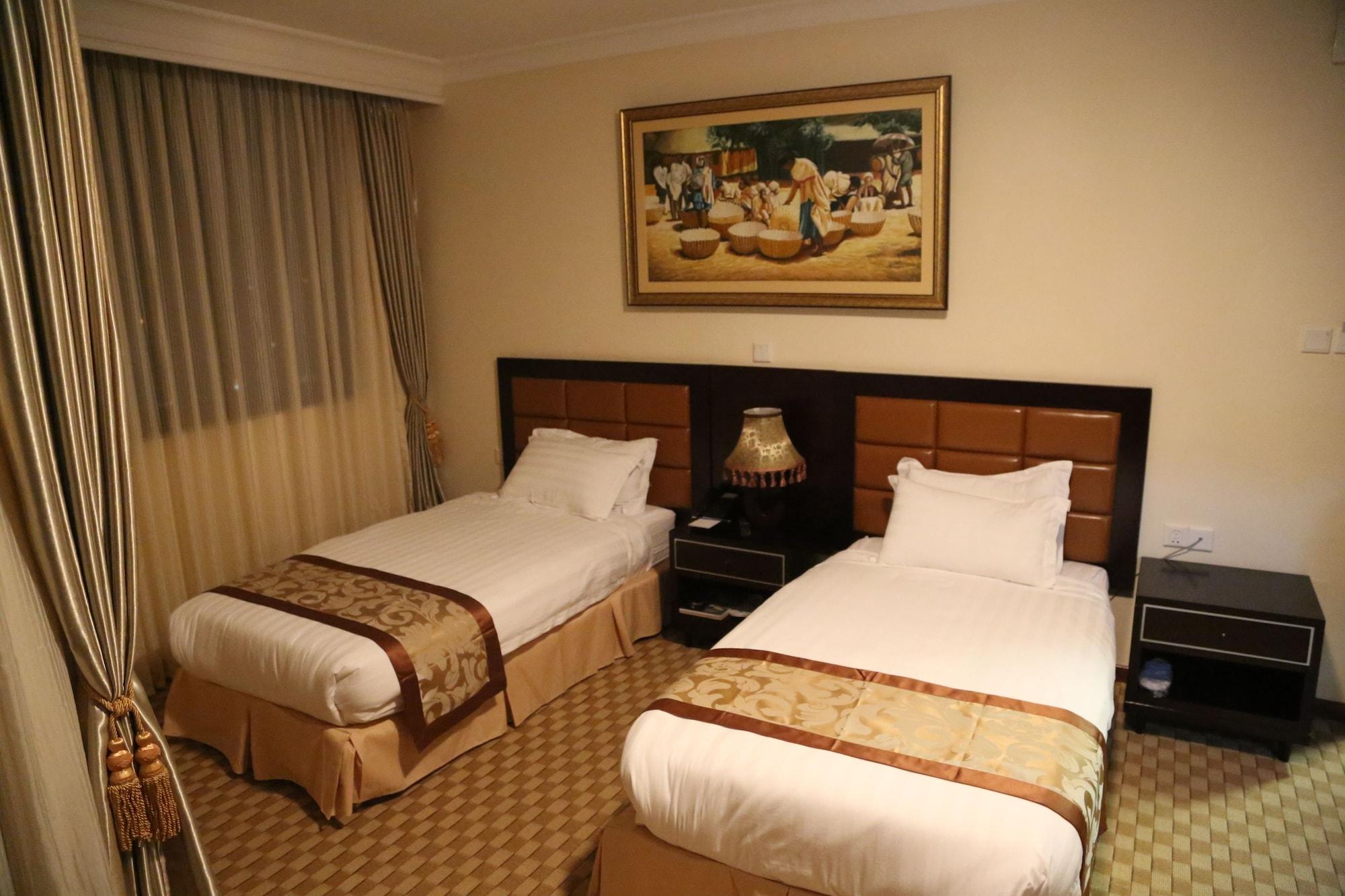 Caravan Hotel Адис Абеба Екстериор снимка